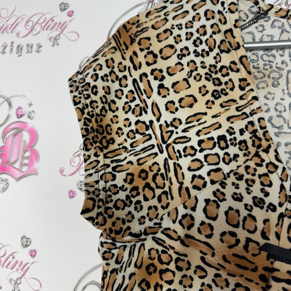 Kathryn top animal print with ribbon 🎀 bow accent stretchy soft *flaw* y2k MOB - Picture 7 of 10